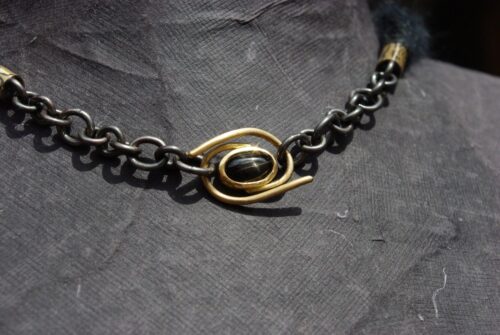Knochen Collier